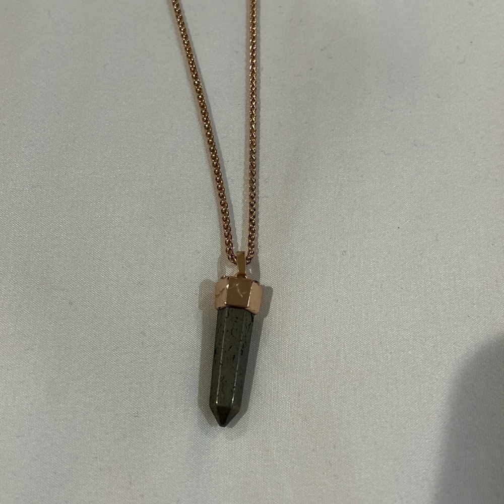 Kendra Scott rose gold pendant necklace